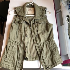 Hollister Army green vest